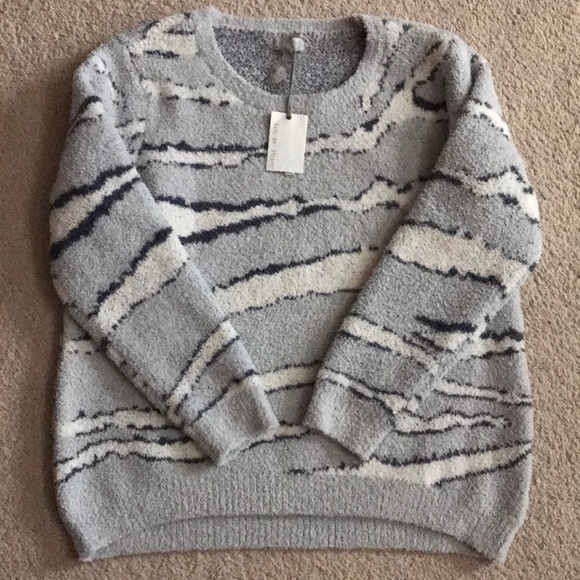 Barefoot Dreams Sweaters - NWT Barefoot Dreams Cozychic Seaside Crew Neck Sweater